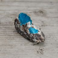 Cavensite with Metrics 30-40mm