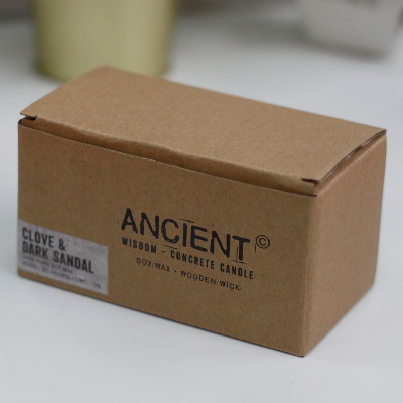 Large Concrete Soy Candle - Clove & Dark Sandal