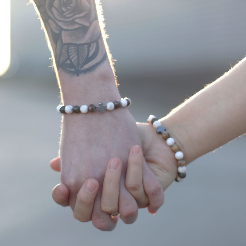 Set of 2 Friendship Bracelets - Love - Amethyst & Rose Quartz