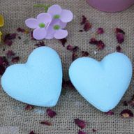 Love Heart Bath Bomb 70g - Baby Powder