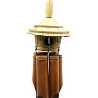 Lrg Round Seagrass Bird House with Chimes 56x20cm