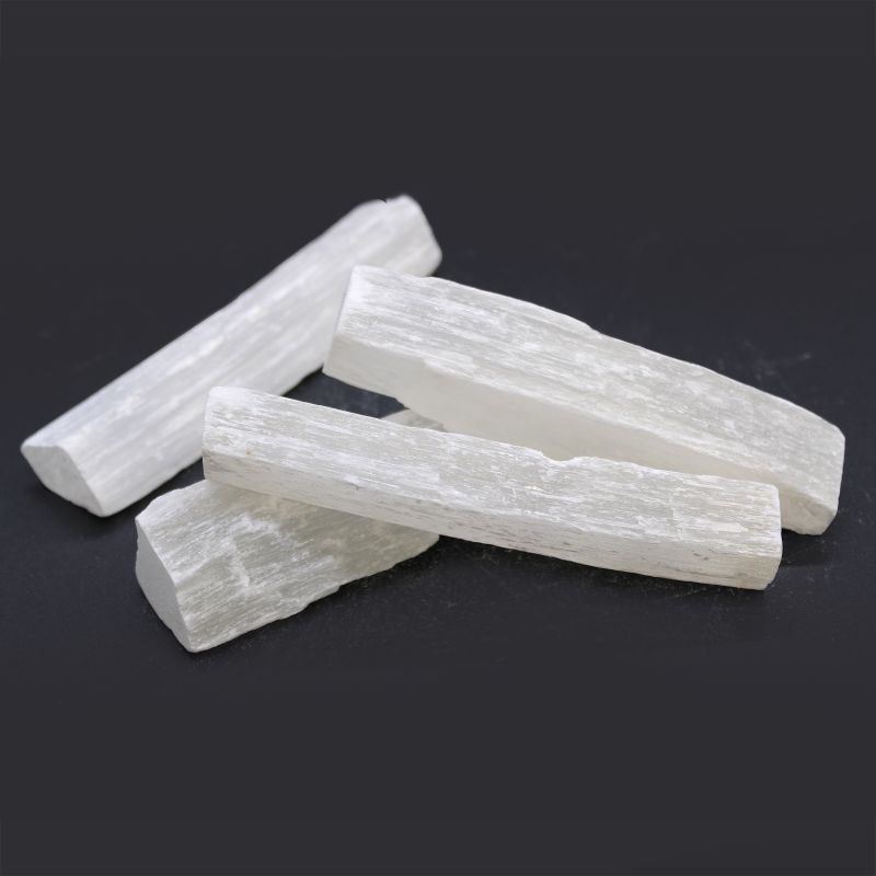 Selenite Stick Raw Crystal - Natural Stone 7-10 cm