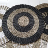 Round Seagrass Rug - Black & Tan - Circles - 1m