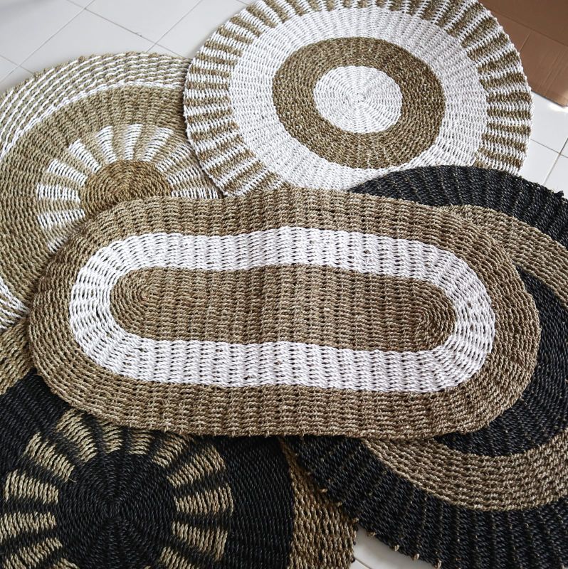 Oval Seagrass Rug - White & Tan - Classic - 60x120cm