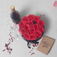 Soap Flower Gift Bouquet - 14 Red Roses - Round