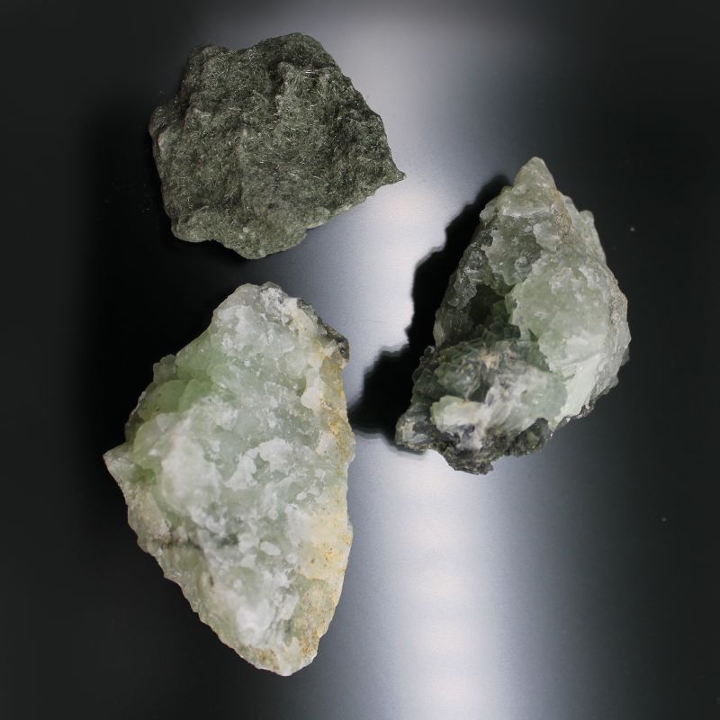 Mineral Specimens - Small Prynite (in-between 34-79 pieces)