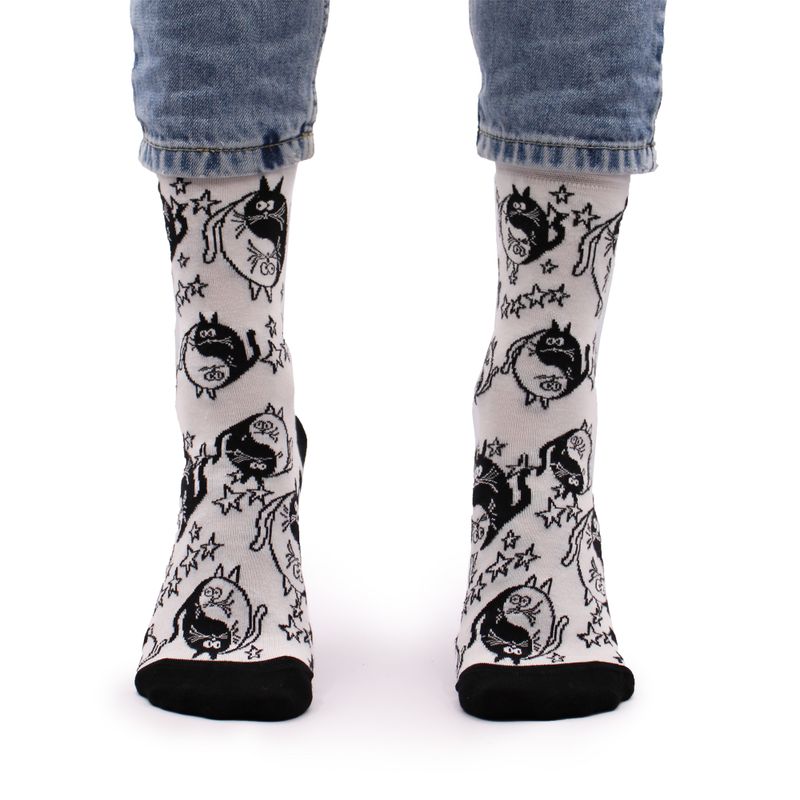 Hop Hare Bamboo Socks - Ying Yang S/M