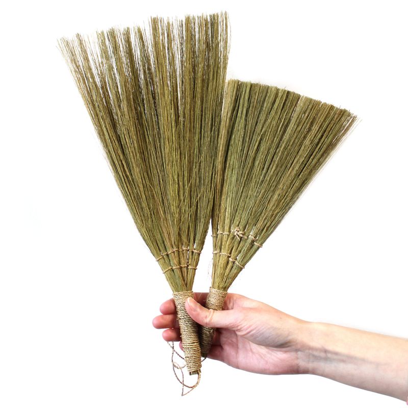 Set 4 - Pampus Fan Broom - Natural mixed sizes