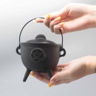 Cast Iron Cauldron with Pentagram 11x13cm