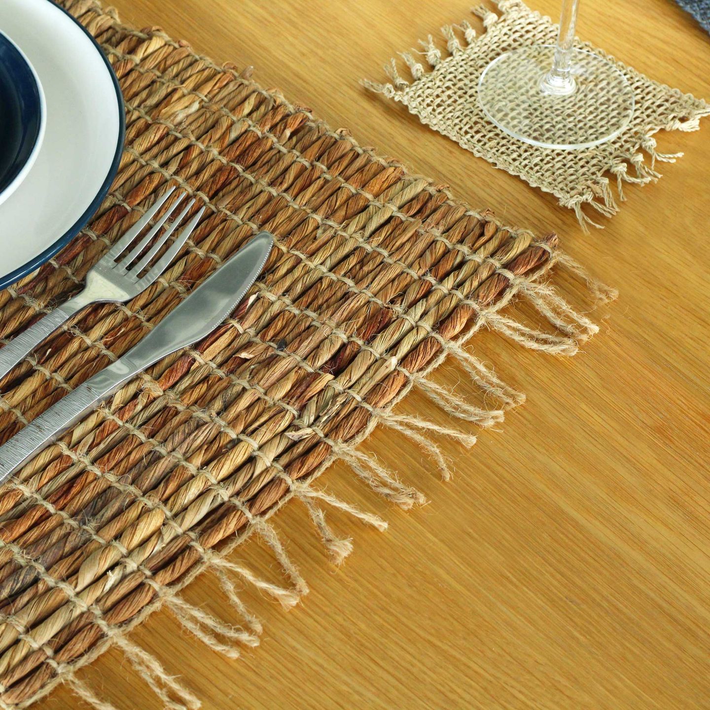 Artisan Natural-Fibre Table Mats & Runners