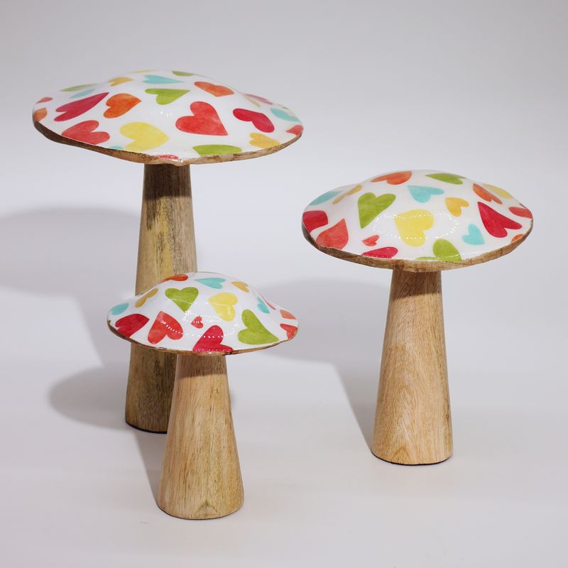 Med Mushroom - 15cm - Pastel Hearts