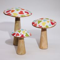 Med Mushroom - 15cm - Pastel Hearts