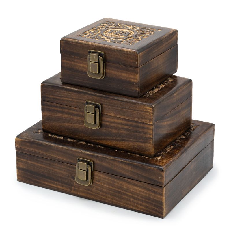 Mango Carved Tea Box - 4 compartments - 15x15x8cm