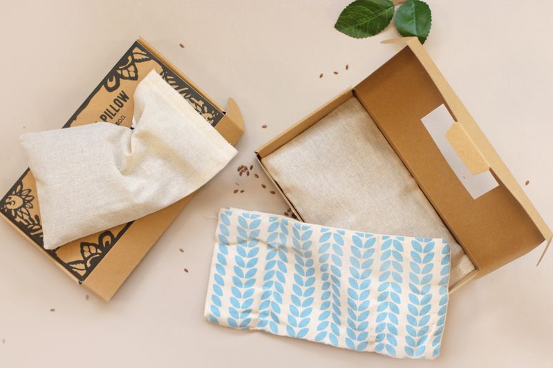 Agnes & Cat Eye Pillow - Calm & Anti-Stress