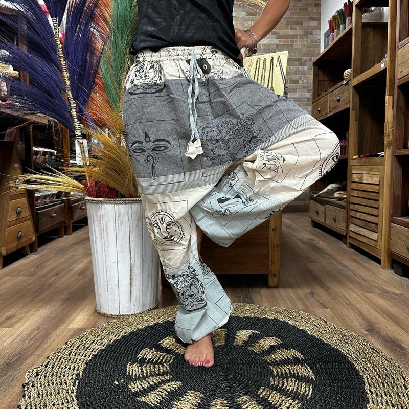 Yoga Pants Starter with Stand