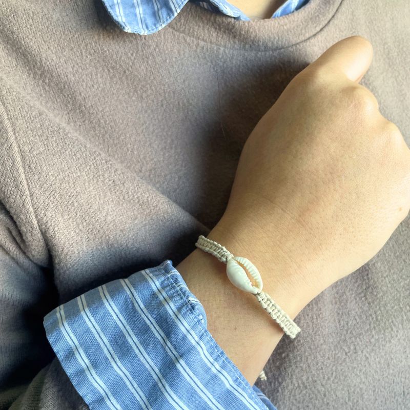 Handmade Friendship Bracelets - Cowrie Chums Shell (Assorted)
