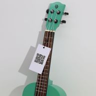 Artisan Made Ukulele - Classic Natural Finish (4 String)