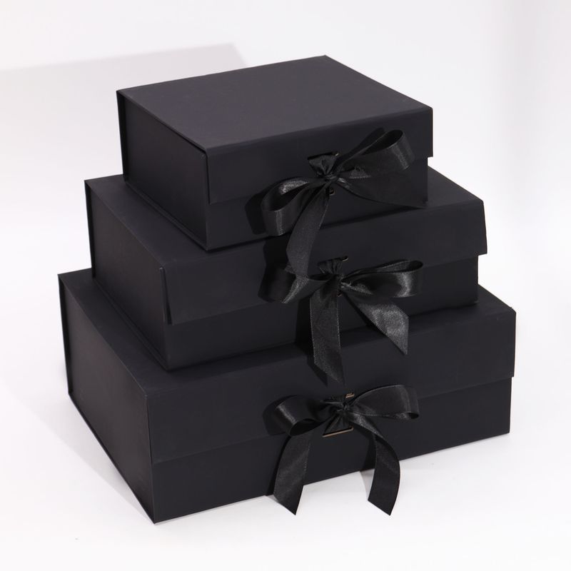 Flat Pack Gift Box - Medium Square (20x18.2x8cm) - Black