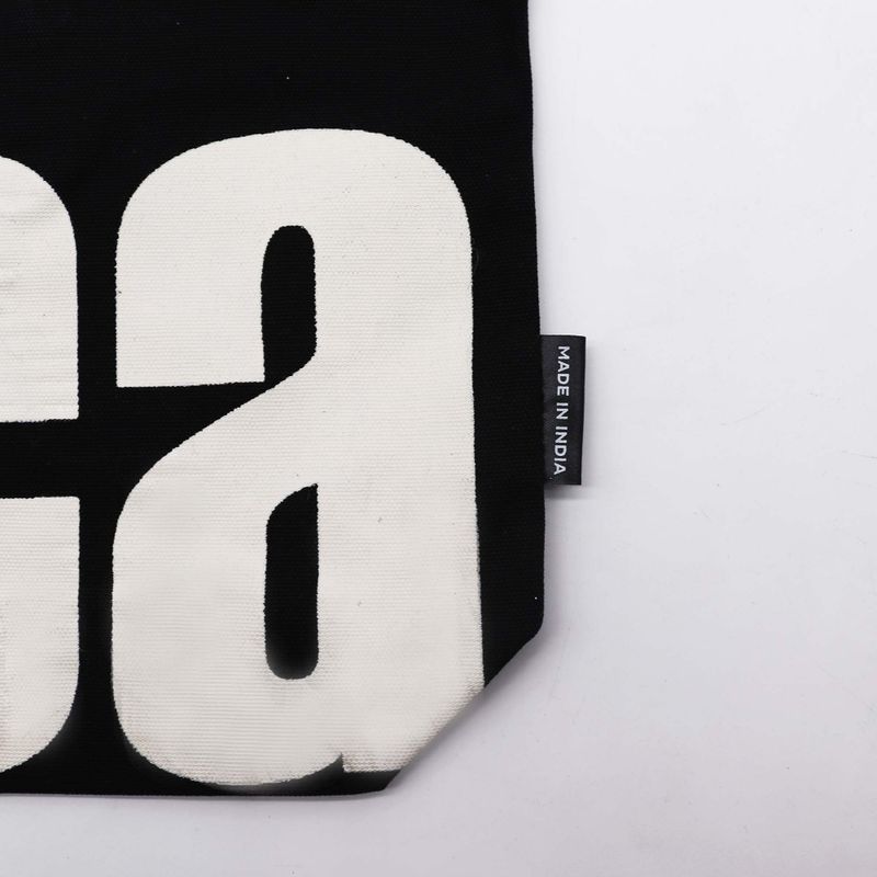 Iconic Classic Tote Bag - Mi Vida Loca (36x43x10cm) - Black Natural 10oz