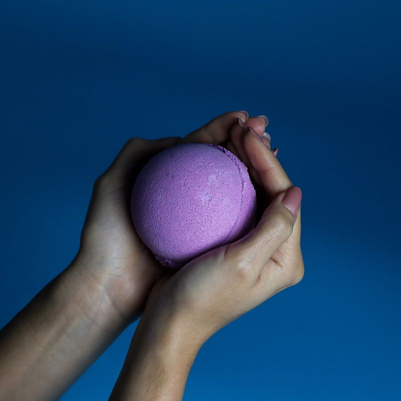 Blackberry Bath Bomb 180g