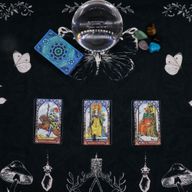 Tarot Reading Cloth - Ancient Witch (75x75cm)