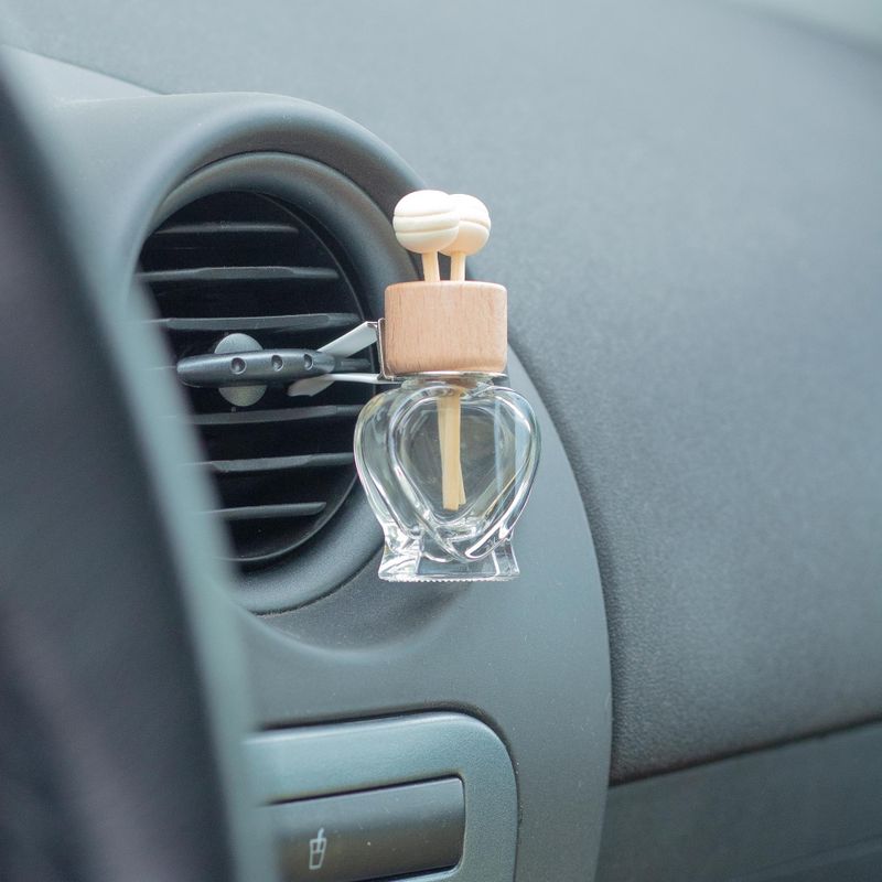 Clear Car Diffuser Vent Attach Bottles - 8ml - (3 assorted designs x 4)