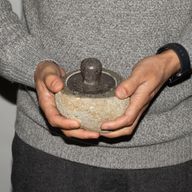 Natural Riverstone Grounding Pot -Medium (aprox 12x8cm)