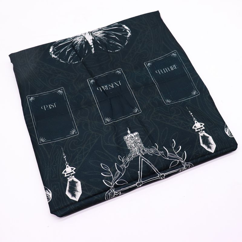 Tarot Reading Cloth - Ancient Witch (75x75cm)