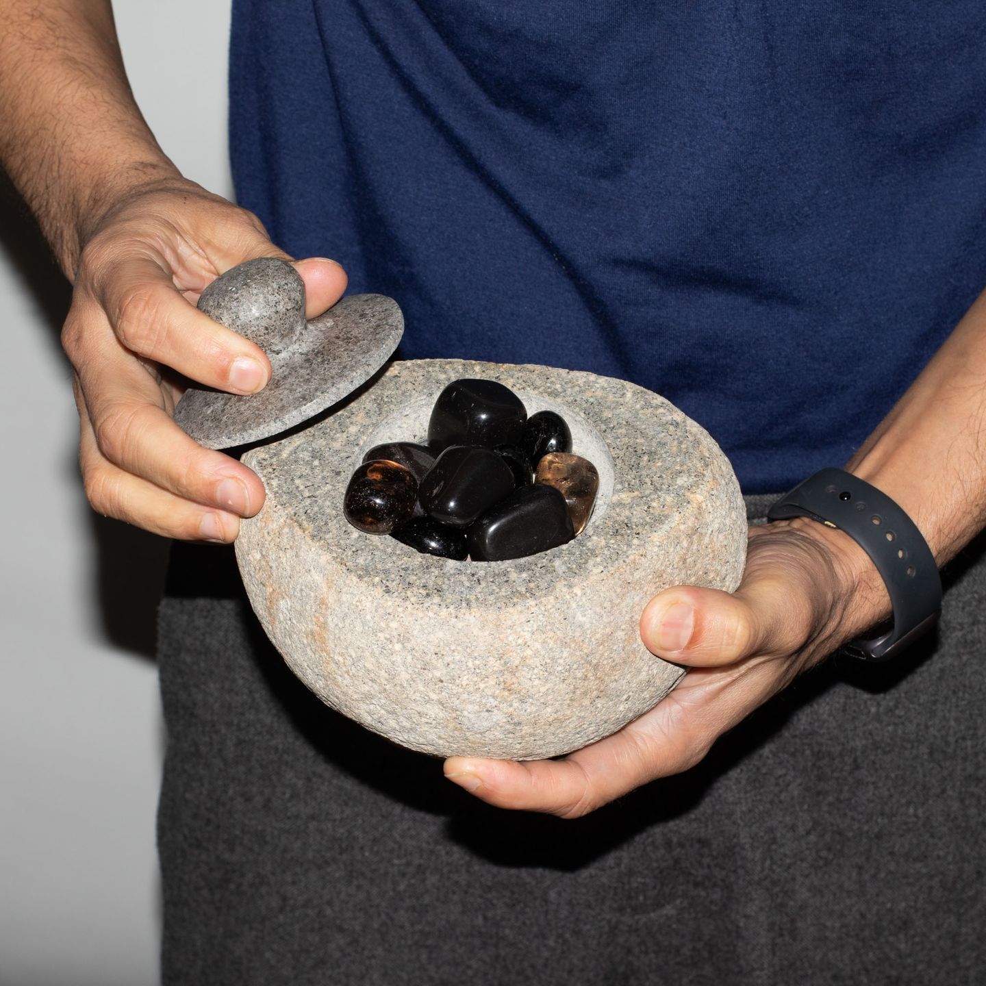Natural Riverstone Grounding Pots