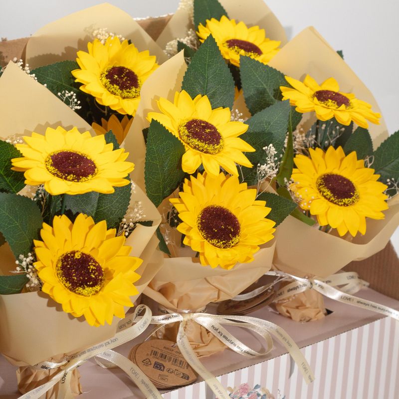 Ready to Retail Soap Flower - Two Sunflower Bouquet