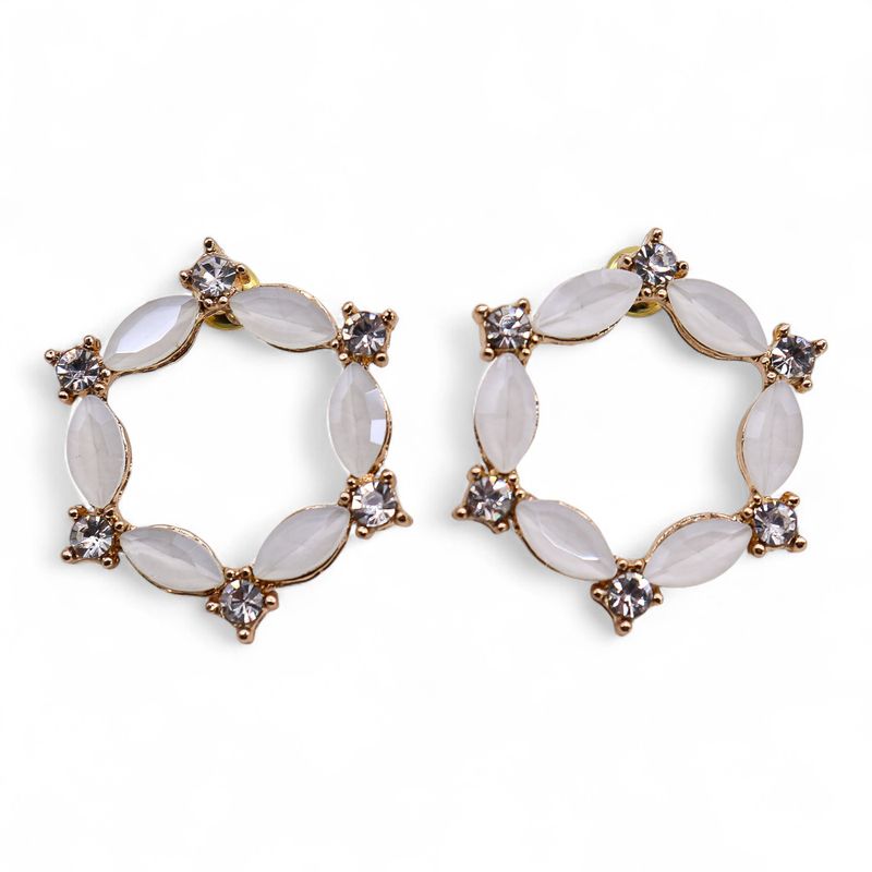 Pearl - Vintage Glass - Loop - Earrings