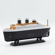 Titanic Ship Model - Puff Effect - Colour Change - Remote