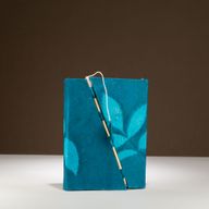 Med Lokta Bold Floral Bamboo Lock Notebook Lrg (15x12cm) - 45 leafs - Midnight Blue