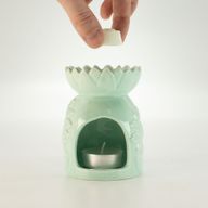 Ceramic Sunflower Oil Burner - Pastel Green