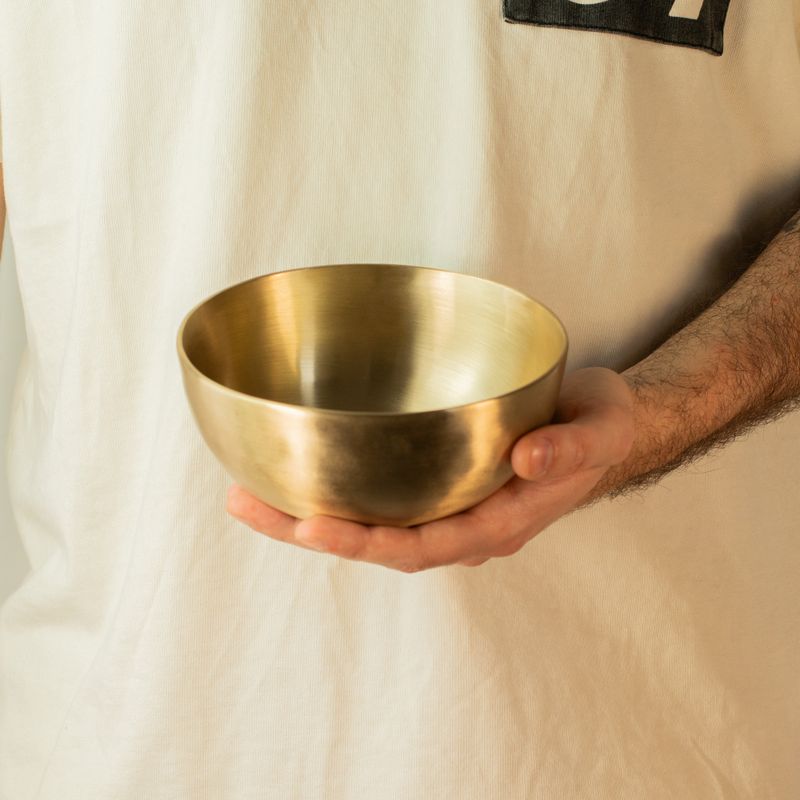 Medium Chaken Handmade Singing Bowl (approx 500g) - 15cm