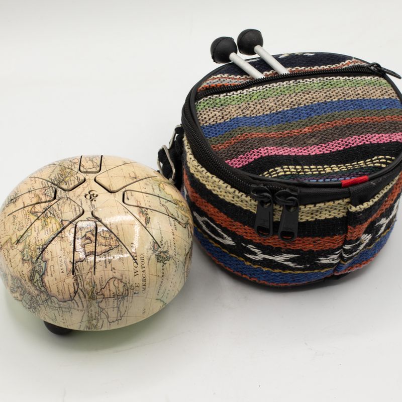 Small Happy Drum Atlas - 13x9cm