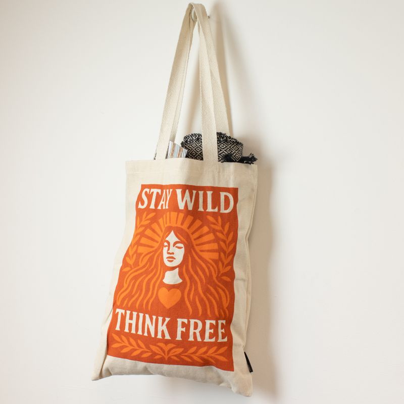 Iconic Toni Tote Bag - Stay Wild (41x31cm) - Natural 10oz - Inside pocket and zip closure