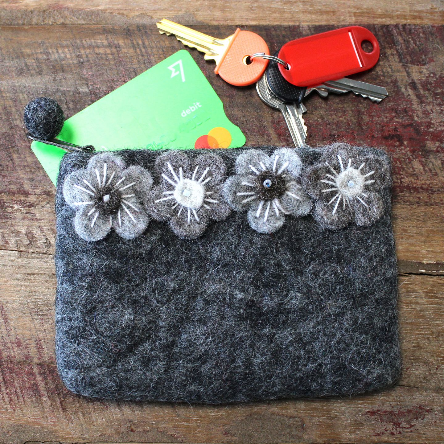 Natural Felt Zipper Pouches