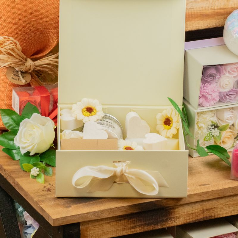 Heart Guest Soaps - Coconut