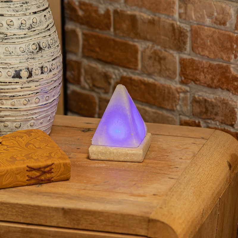 Quality USB Pyramid WHITE Salt Lamp - 9 cm (multi)