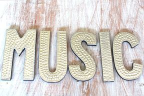 Sm Arty Aluminum Letters - E