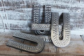 Sm Arty Aluminum Letters - U