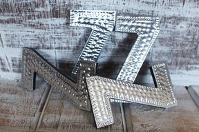 Sm Arty Aluminum Letters - Z