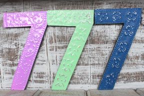 Number "7" - Assorted Colours - 15cm