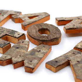 12x Colour Rustic Bark Letters - HOME  (4x3)