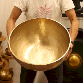 Plain - Huge Vibrational Feet Standing Bowl - 50x20cm - 10.7kg