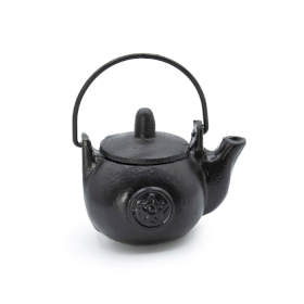Small Cast Iron Ritual Pot with Pentagram 8x8x10cm