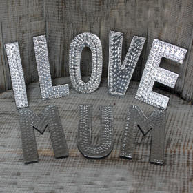 8x Sm Arty Aluminum Letters - I LOVE MUM