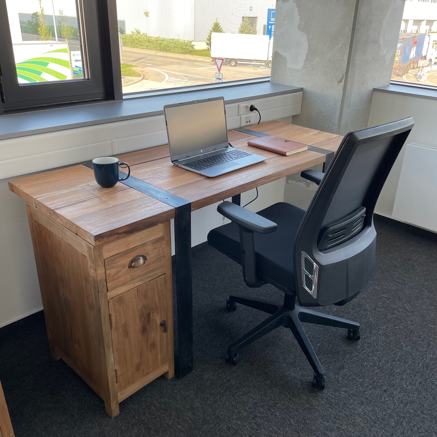 reclaimed office furniture