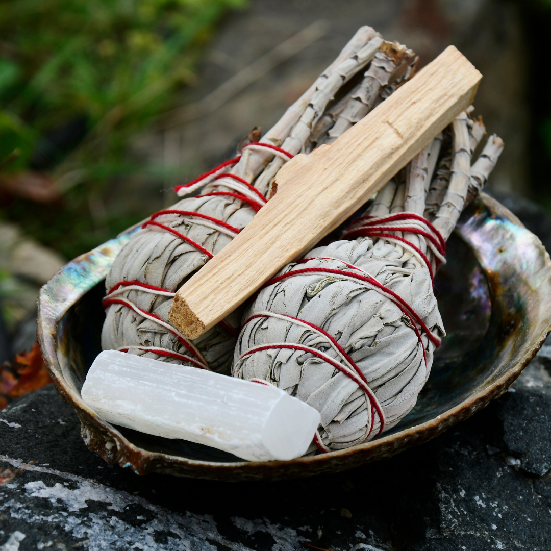 How to Cleanse Selenite